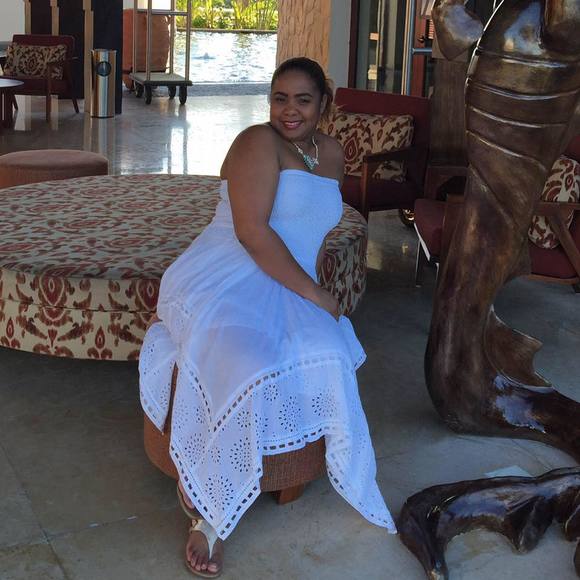 Meet your Posher, Nichele - Picture 1 of 1